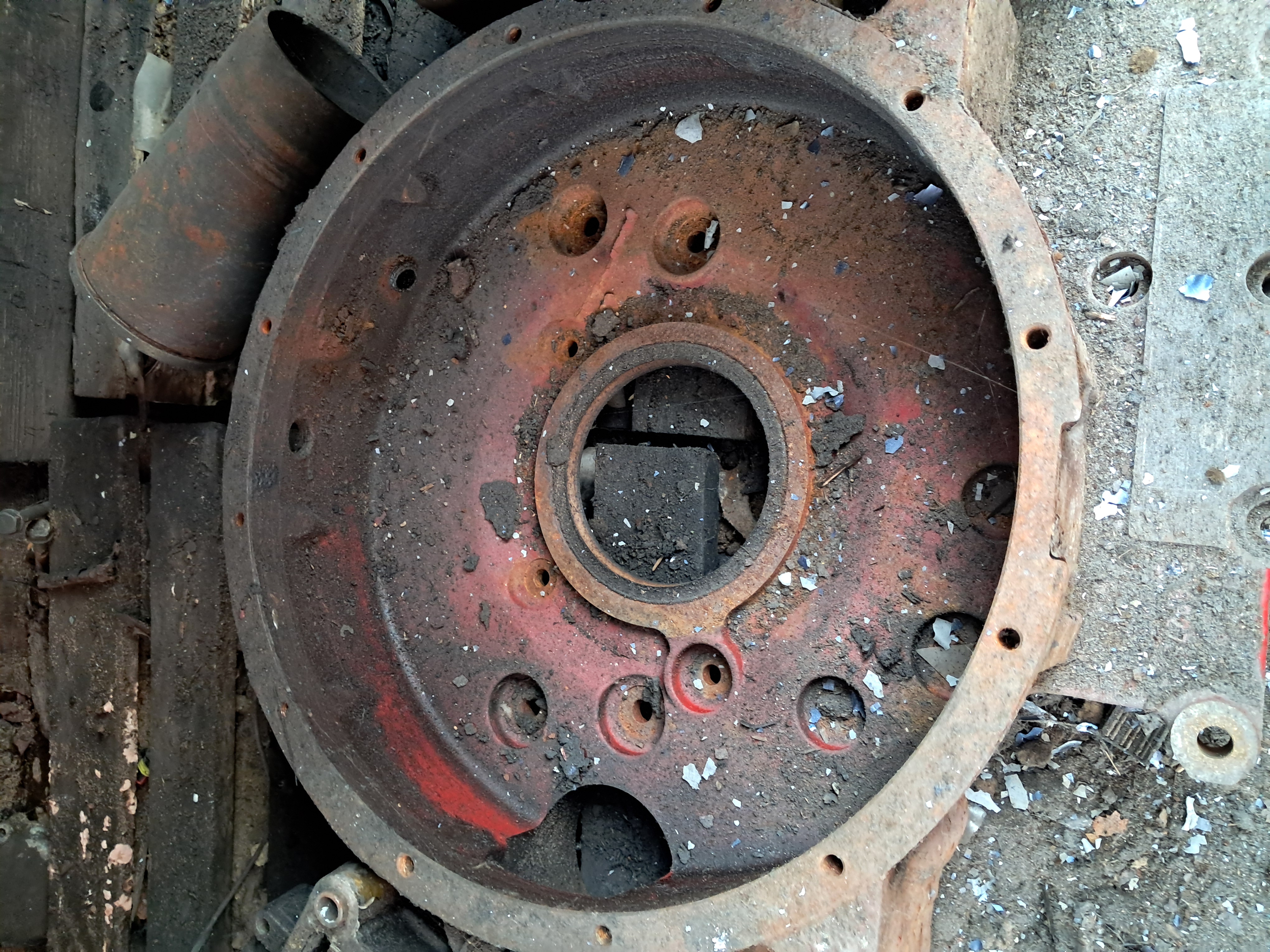 Картер маховика валдай камминз 3.8